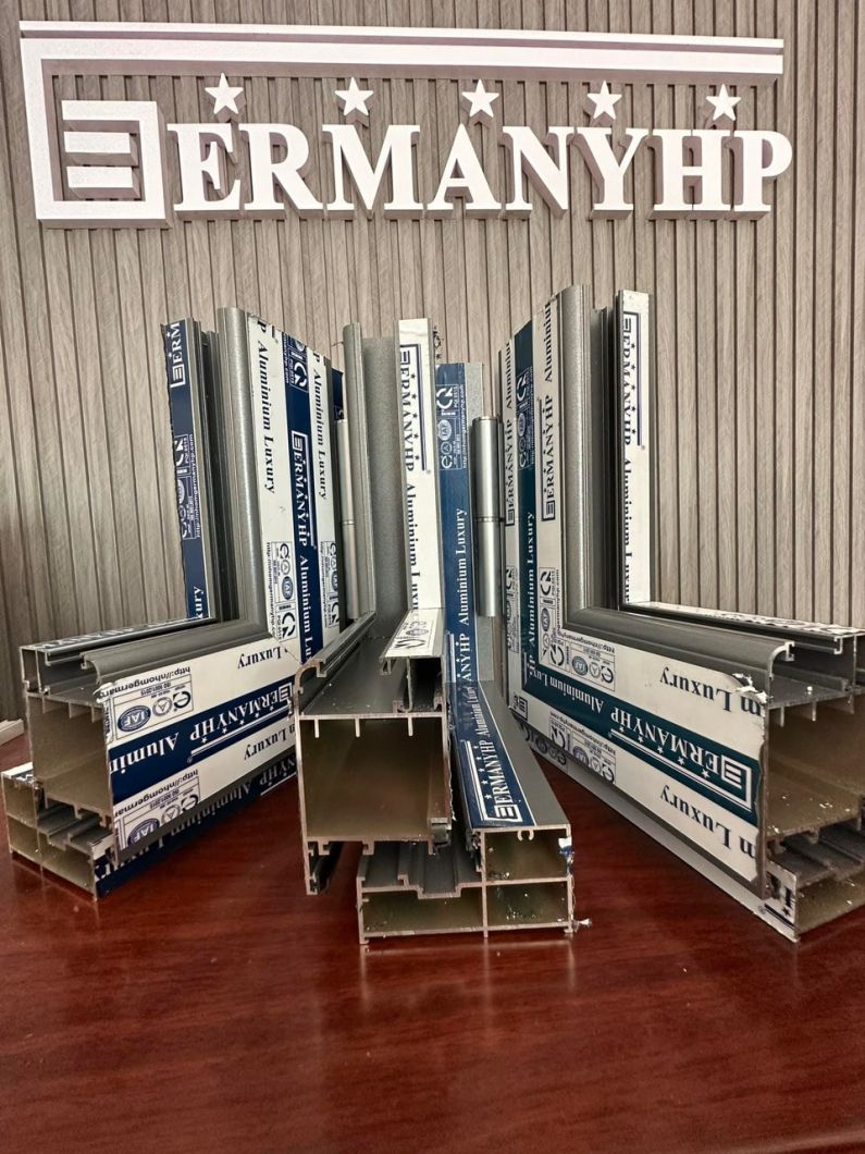 Cửa Nh&ocirc;m Mở 2 Chiều 6 C&aacute;nh Cao Cấp&nbsp;EUROWENA