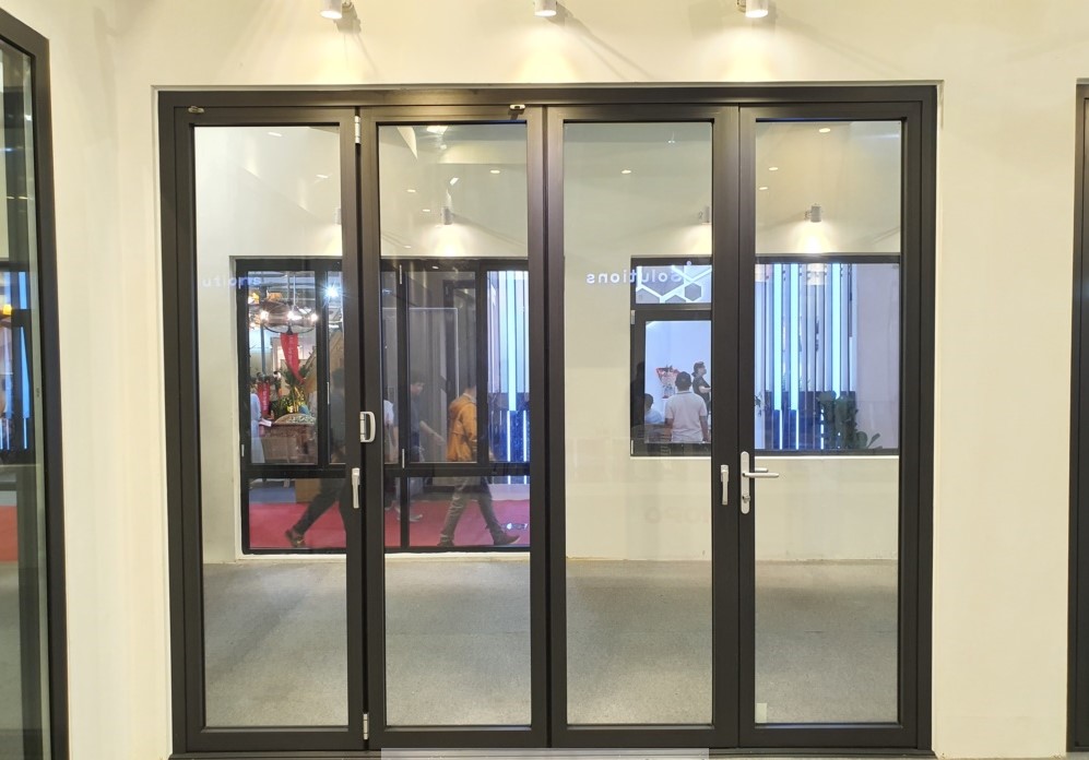 cửa nh&ocirc;m hopo