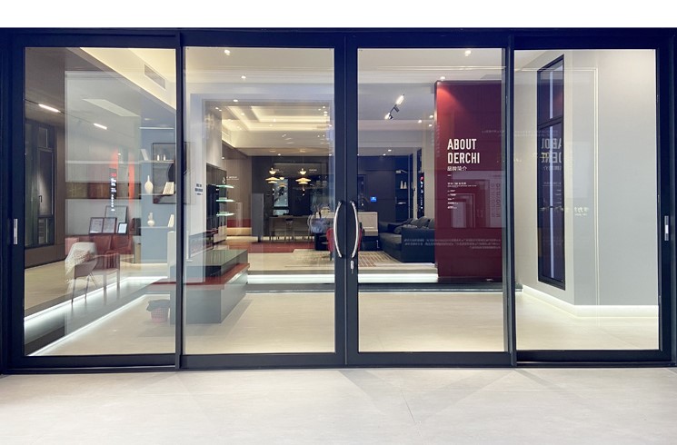 Cửa Đi L&ugrave;a C&aacute;ch Nhiệt