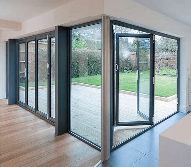 cửa nh&ocirc;m ch&acirc;u &acirc;u