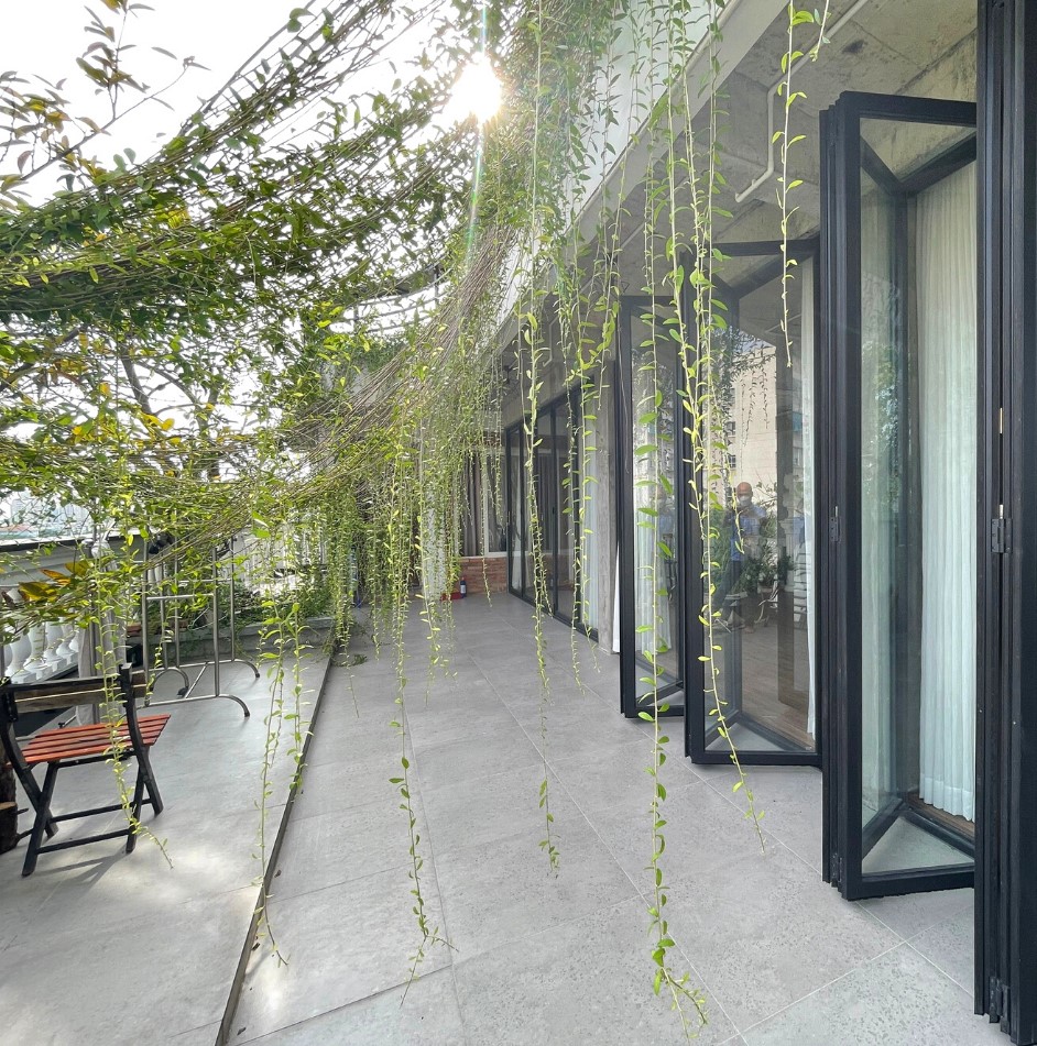 cửa nh&ocirc;m xếp gấp tự do