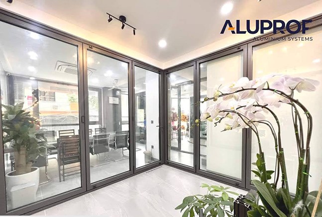 cửa nh&ocirc;m aluprof