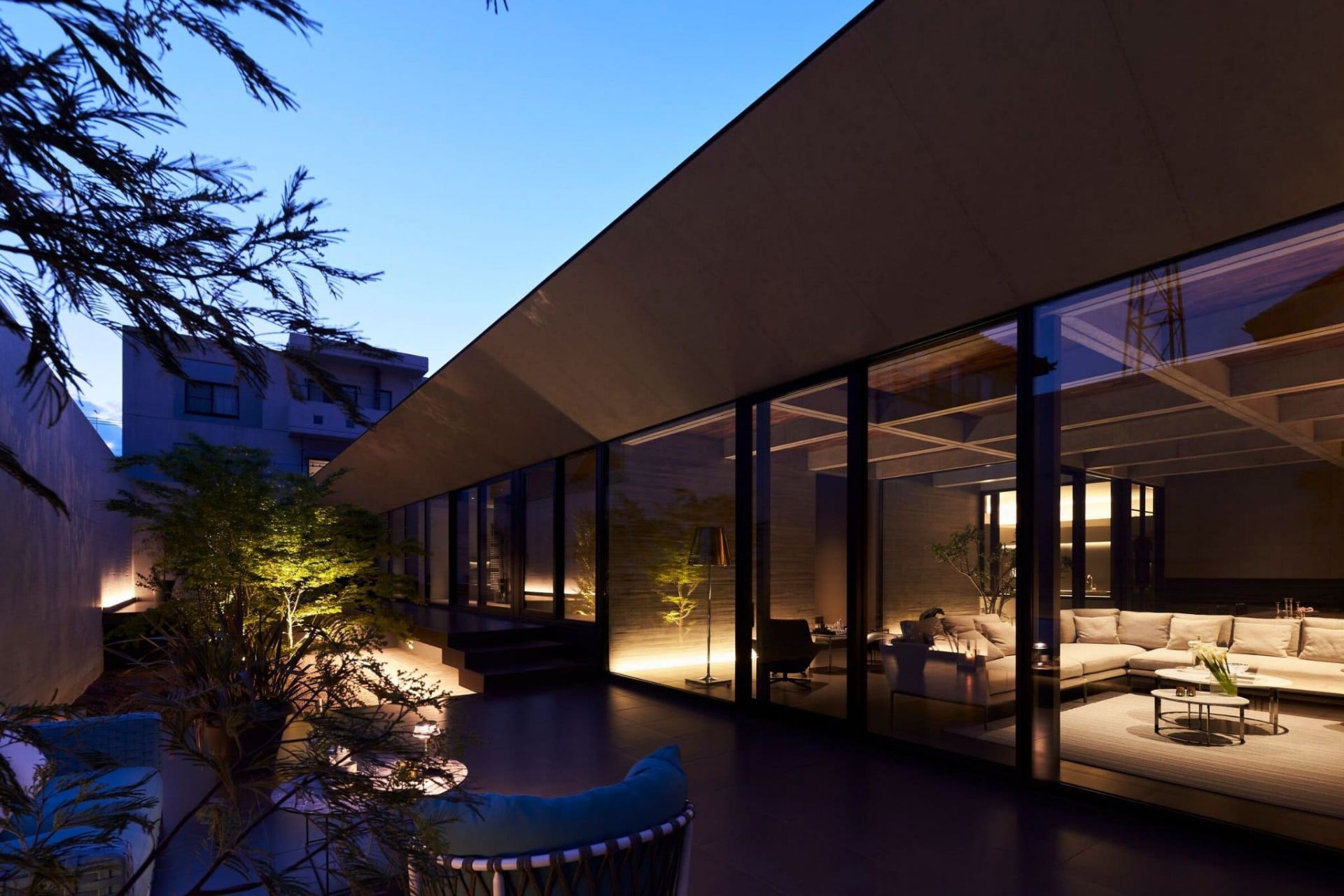 nh&ocirc;m germany luxury