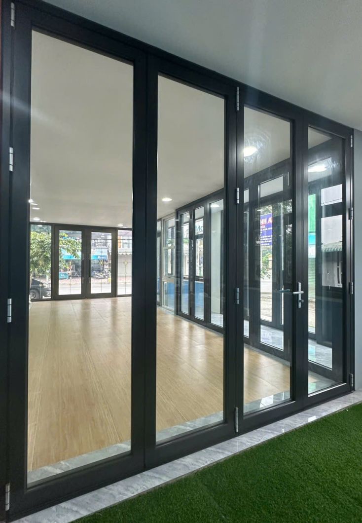 cửa xếp trượt 4 c&aacute;nh