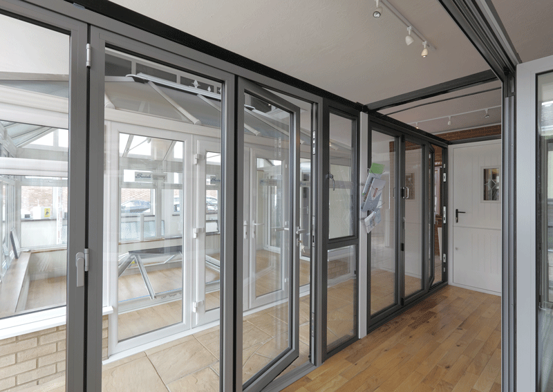 cửa nh&ocirc;m schuco