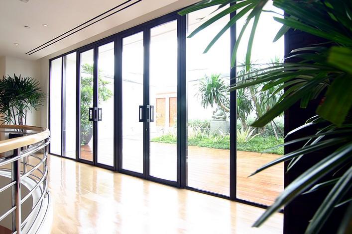 cửa nh&ocirc;m technal