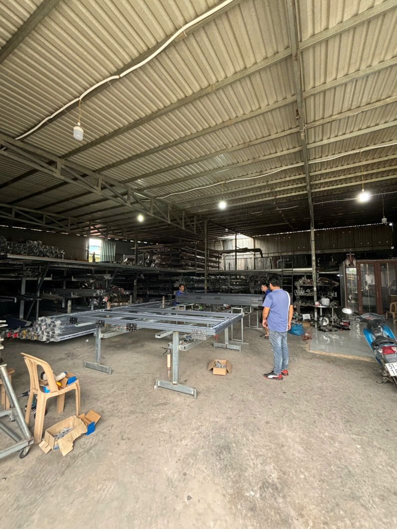 Cửa Nh&ocirc;m Mở 2 Chiều Cao Cấp