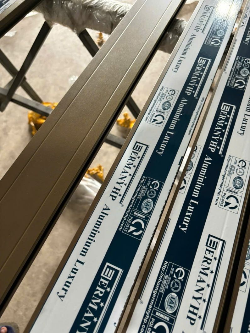 Nh&ocirc;m Germany Luxury